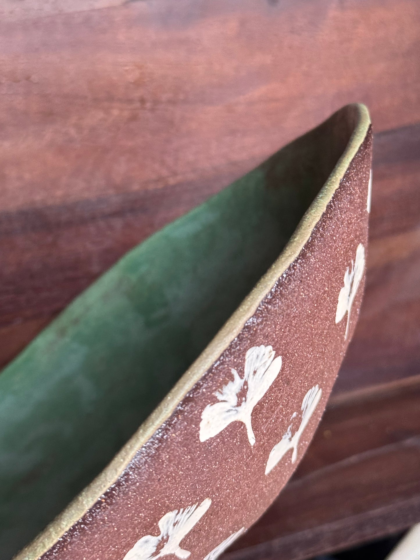 Rustic Ginkgo Leaf Fruit Bowl