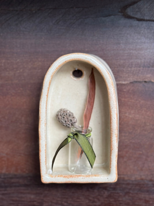Arched Shino Wall Shelf 2