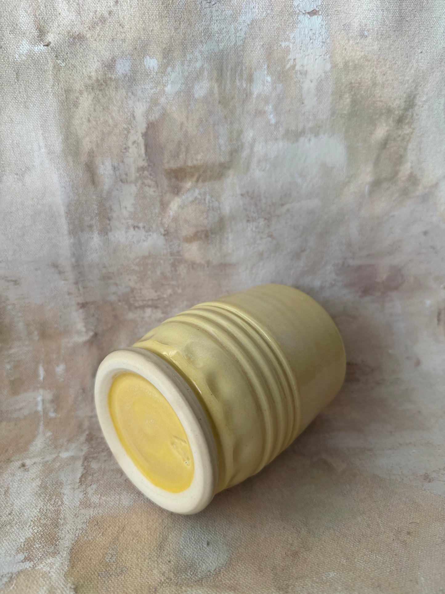 12oz Yellow Sipper