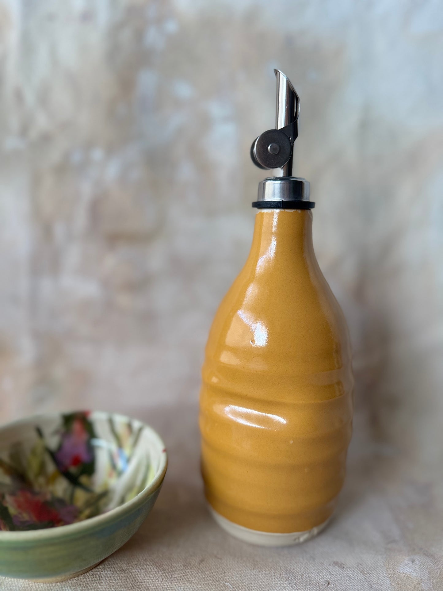 Yellow Oil Despencer